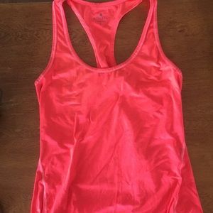 Athlete top, small